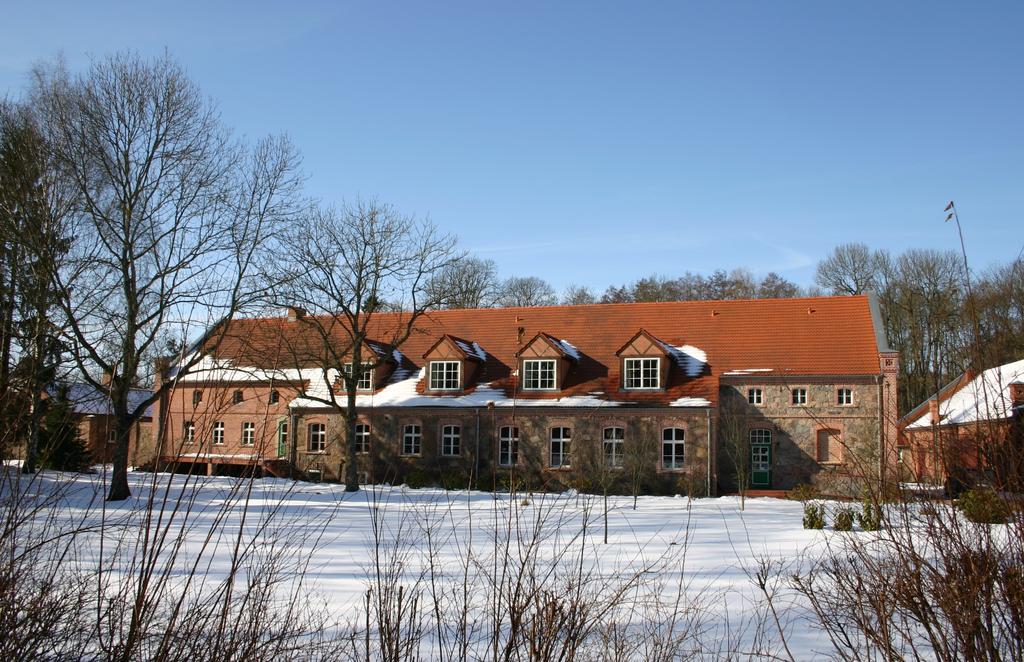 Hotel Am Schloss Wolfshagen Wolfshagen (Brandenburg) Exterior photo